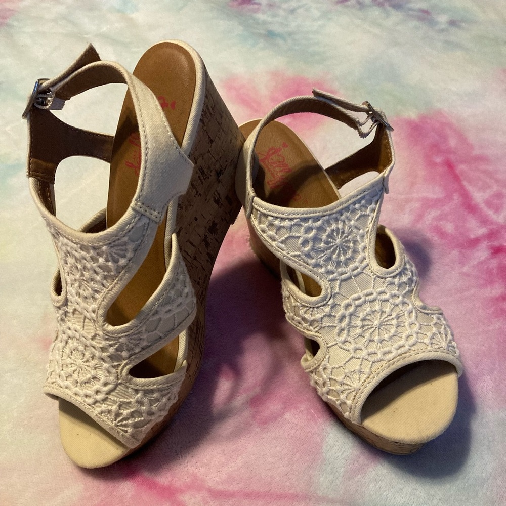 🌻🌻Jolly pop Cream lace wedges size 8m🌻🌻
